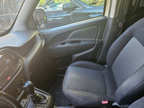 Used 2016 RAM ProMaster City Tradesman SLT w/ Rear Back-up Camera Group image 2