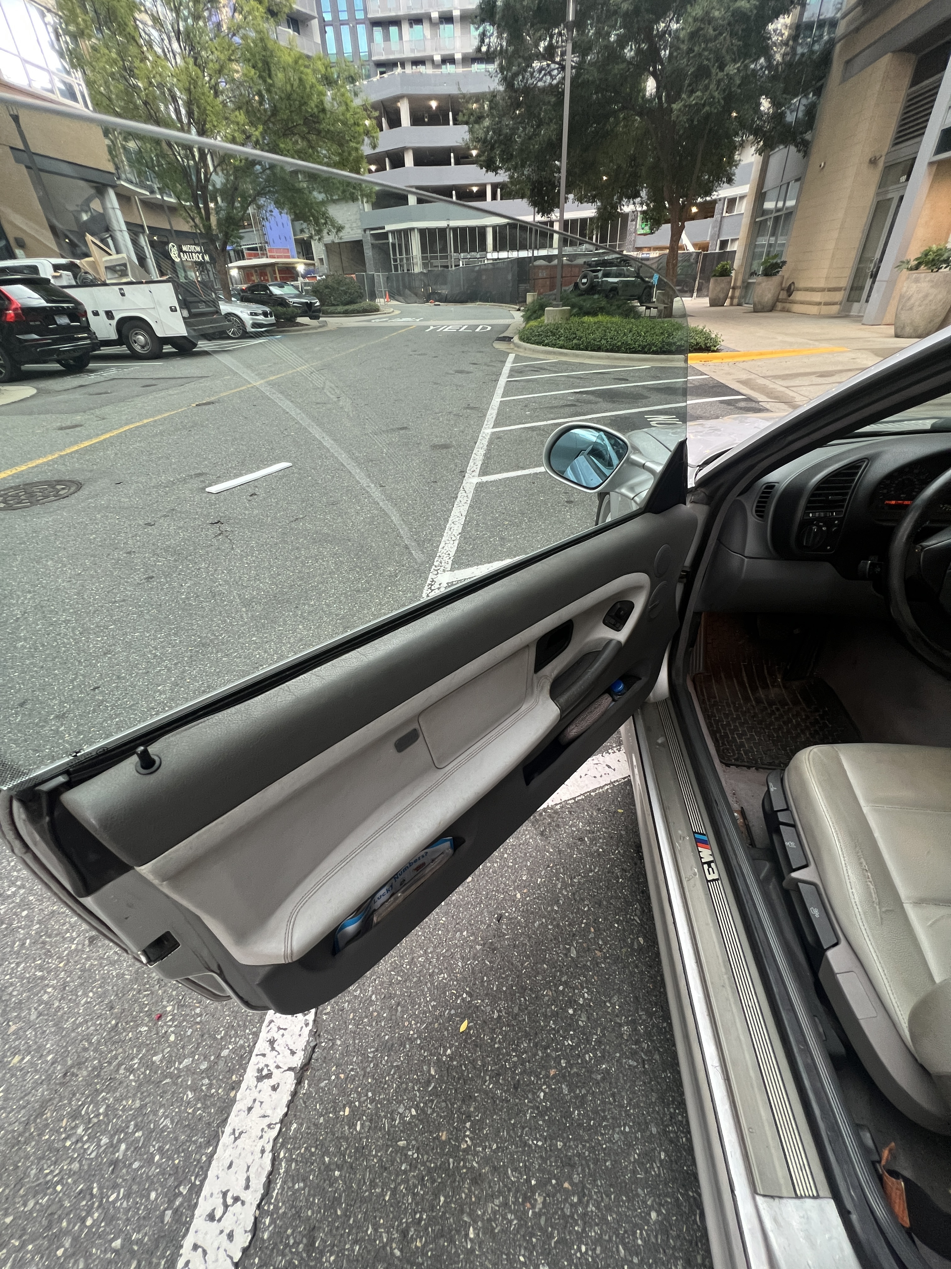 Used 1999 BMW M3 Convertible RWD image 10