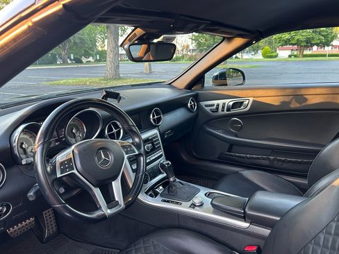 Used 2012 Mercedes-Benz SLK 250 image 14