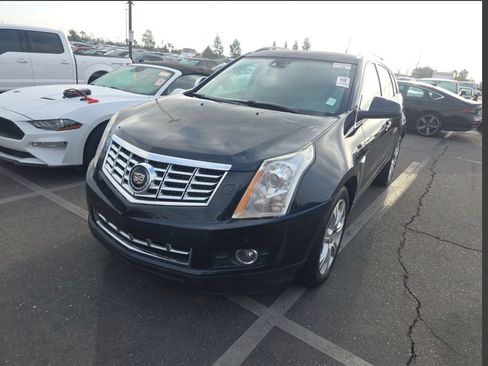 Used 2014 Cadillac SRX Premium w/ Driver Assist Package AWD/4WD image 2