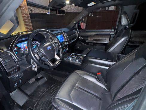 Used 2021 Ford Expedition Max Limited image 8