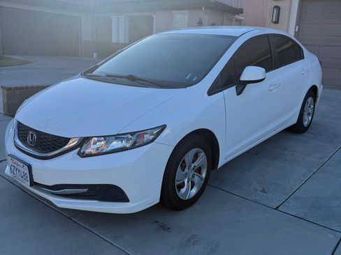 Used 2013 Honda Civic LX image 2