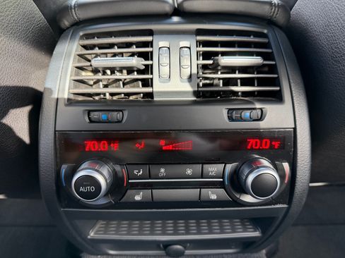 Used 2013 BMW M5 image 25