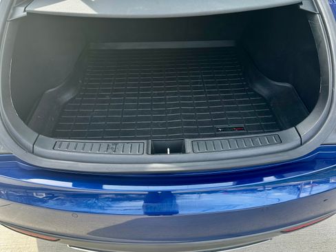 Used 2016 Tesla Model S 90D image 6