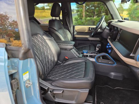 Used 2021 Ford Bronco Wildtrak image 19