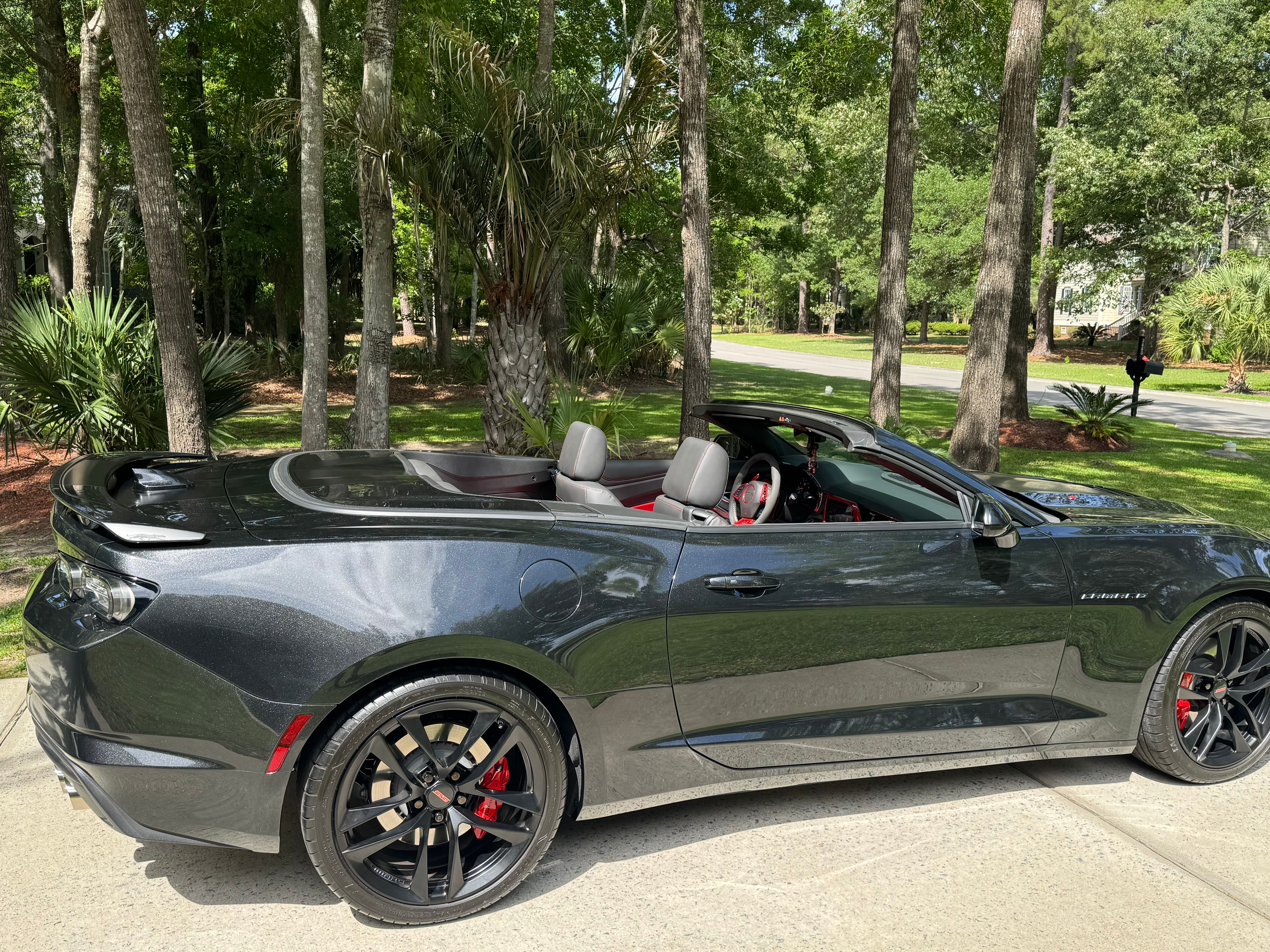 Used 2024 Chevrolet Camaro SS RWD image 9