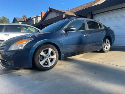 Used 2008 Nissan Altima 3.5 SE w/ Premium Pkg
