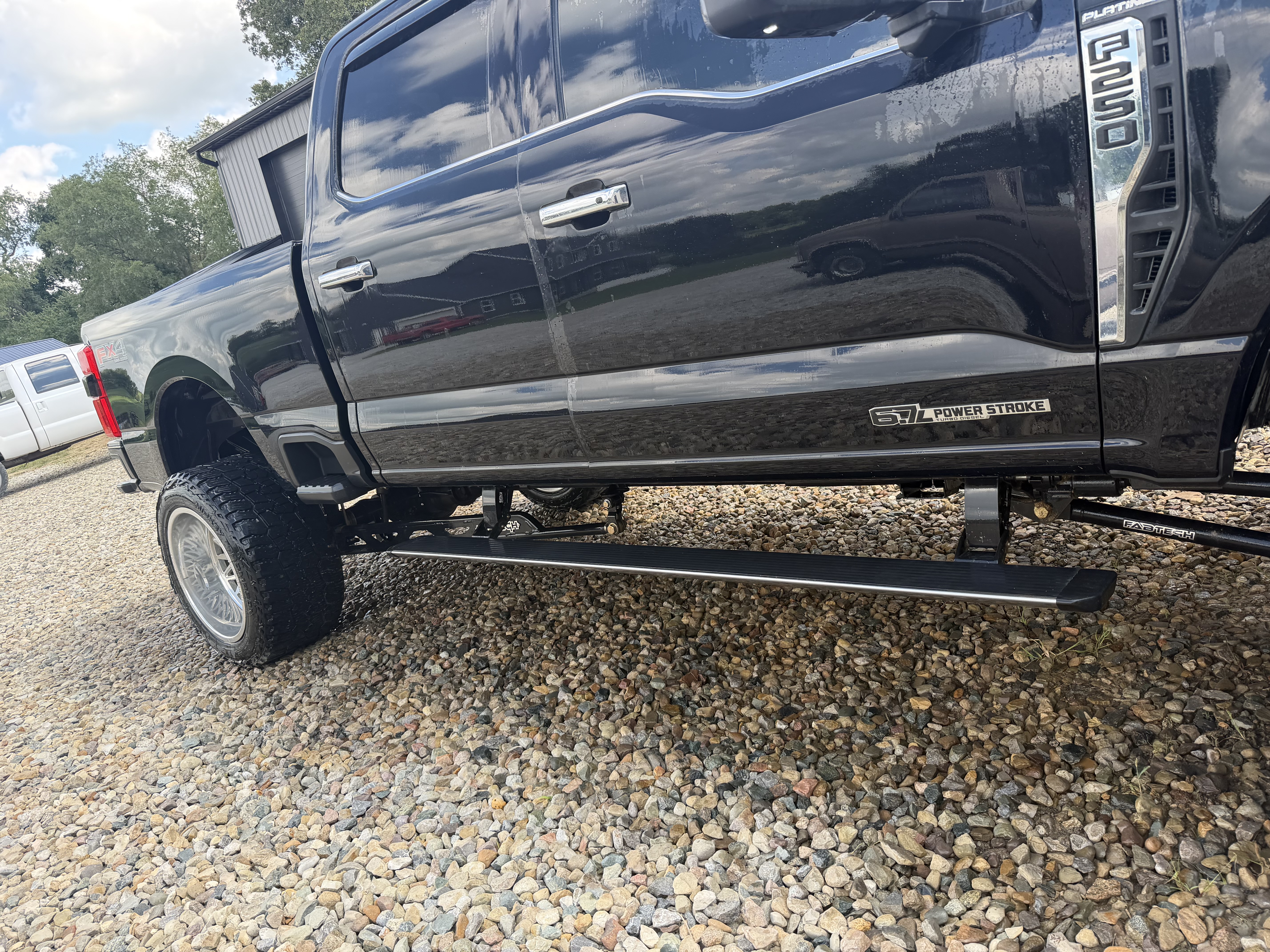 Used 2024 Ford F250 Platinum AWD/4WD image 24