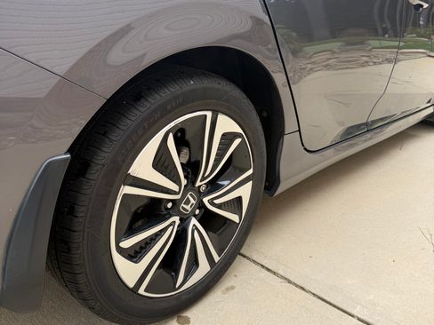 Used 2016 Honda Civic EX-T image 6