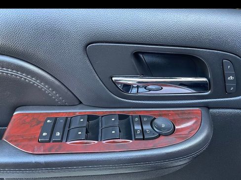 Used 2008 Cadillac Escalade ESV 2WD image 15