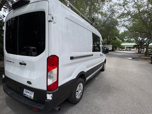 Used 2022 Ford Transit 150 Medium Roof w/ Exterior Upgrade Package RWD image 10
