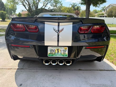 Used 2014 Chevrolet Corvette Stingray Convertible w/ 3LT Preferred Equipment Group image 4