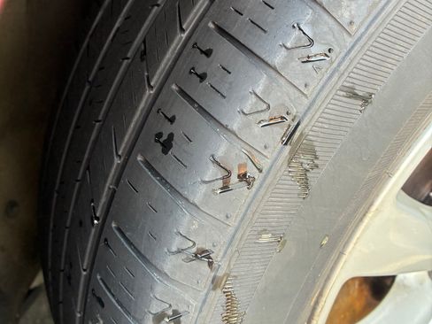 Used 2017 Chrysler Pacifica Touring-L image 3