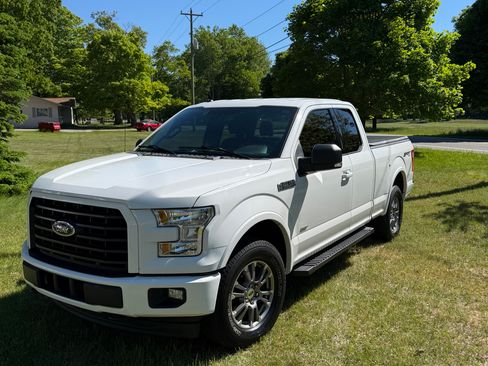 Used 2017 Ford F150 XLT w/ Equipment Group 301A Mid AWD/4WD image 1