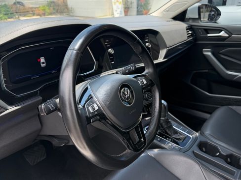 Used 2019 Volkswagen Jetta SEL FWD image 14