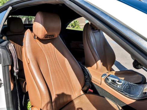 Used 2019 Mercedes-Benz E 450 Cabriolet image 27