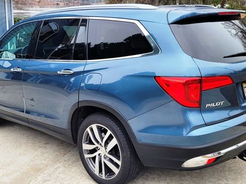 Used 2016 Honda Pilot Touring image 4