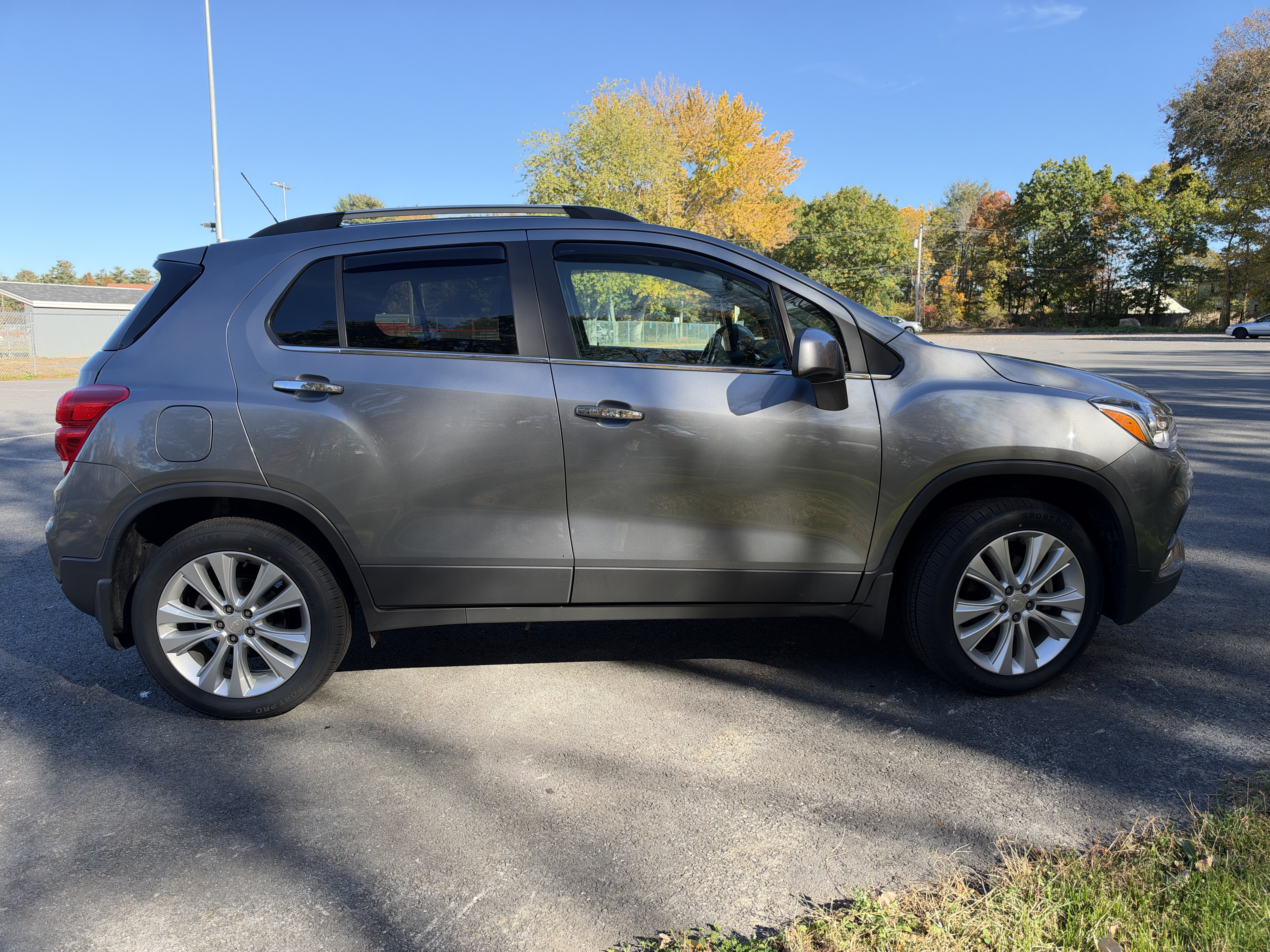 Used 2020 Chevrolet Trax Premier w/ LPO, Protection Package AWD/4WD image 6