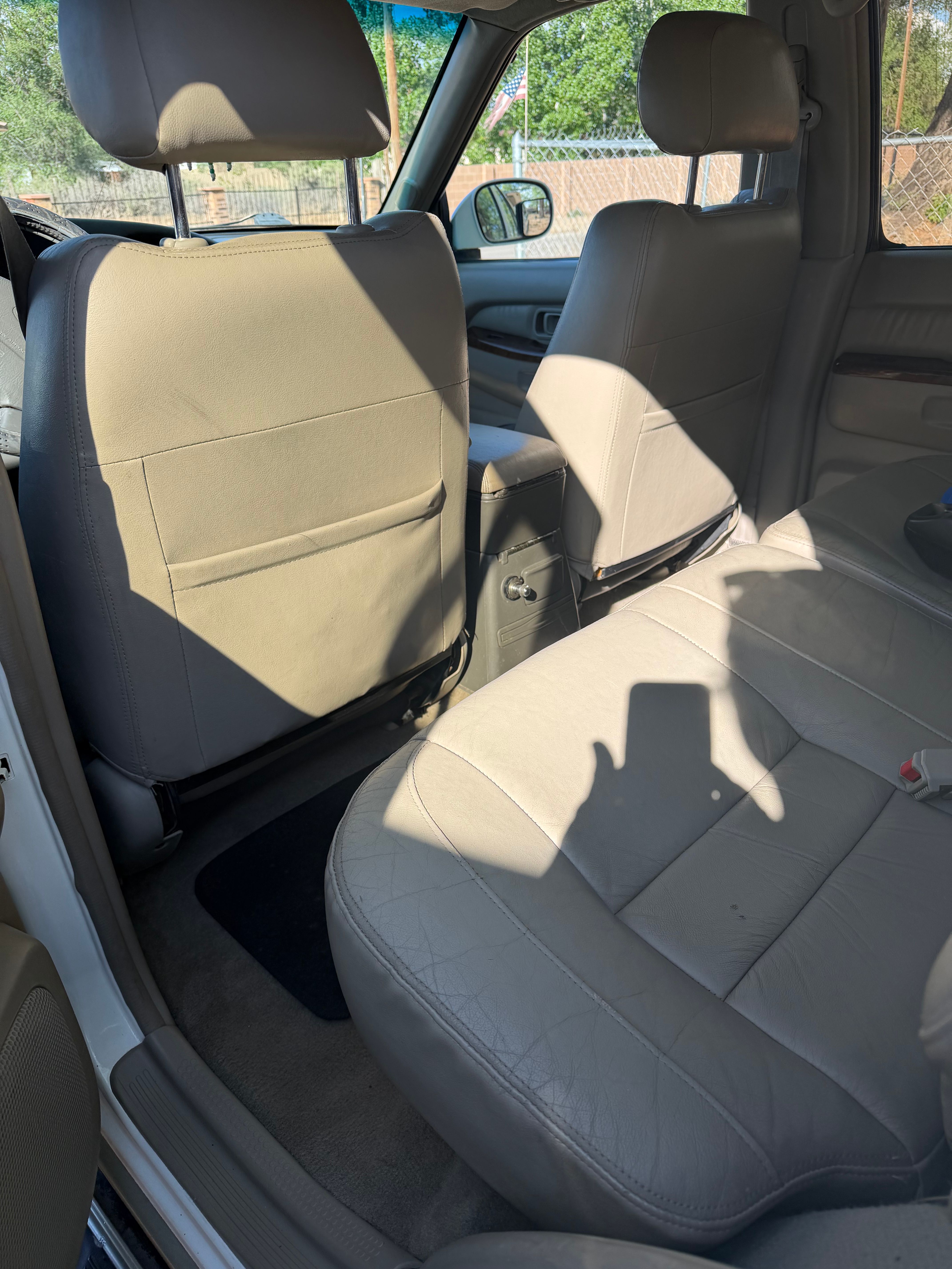 Used 1998 INFINITI QX4 4WD image 6