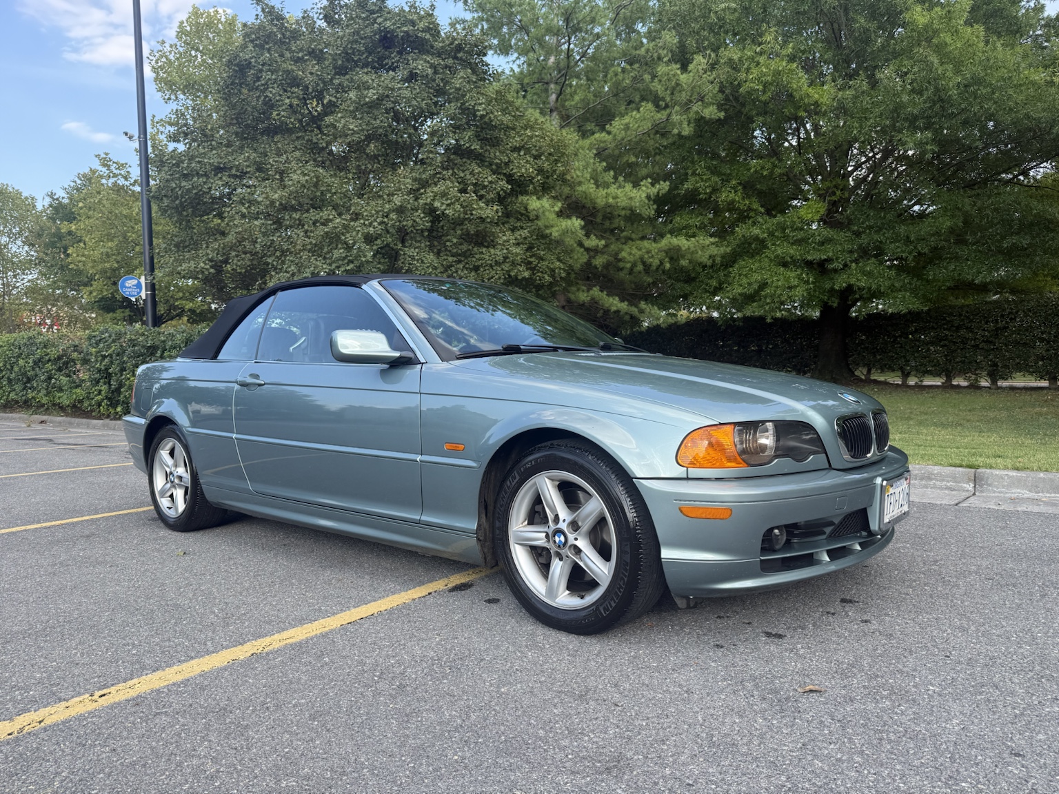 Used 2002 BMW 325Ci Convertible RWD image 1