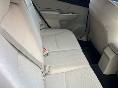 Used 2013 Subaru Impreza 2.0i image 12