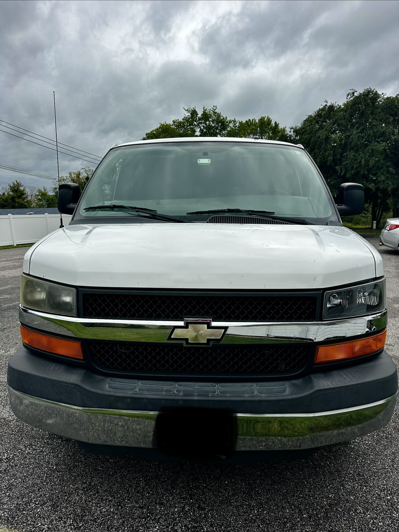 Used 2015 Chevrolet Express 3500 LT w/ LT Preferred Equipment Group RWD image 1