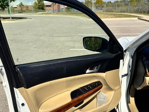 Used 2012 Honda Accord EX-L image 13