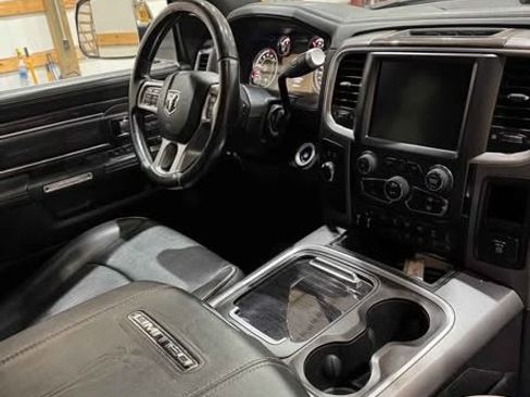 Used 2017 RAM 2500 Limited image 8