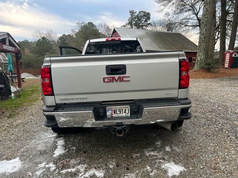 Used 2015 GMC Sierra 3500 SLT w/ Duramax Plus Package image 5