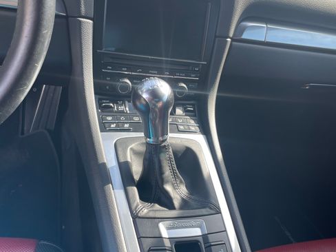 Used 2013 Porsche Boxster image 18