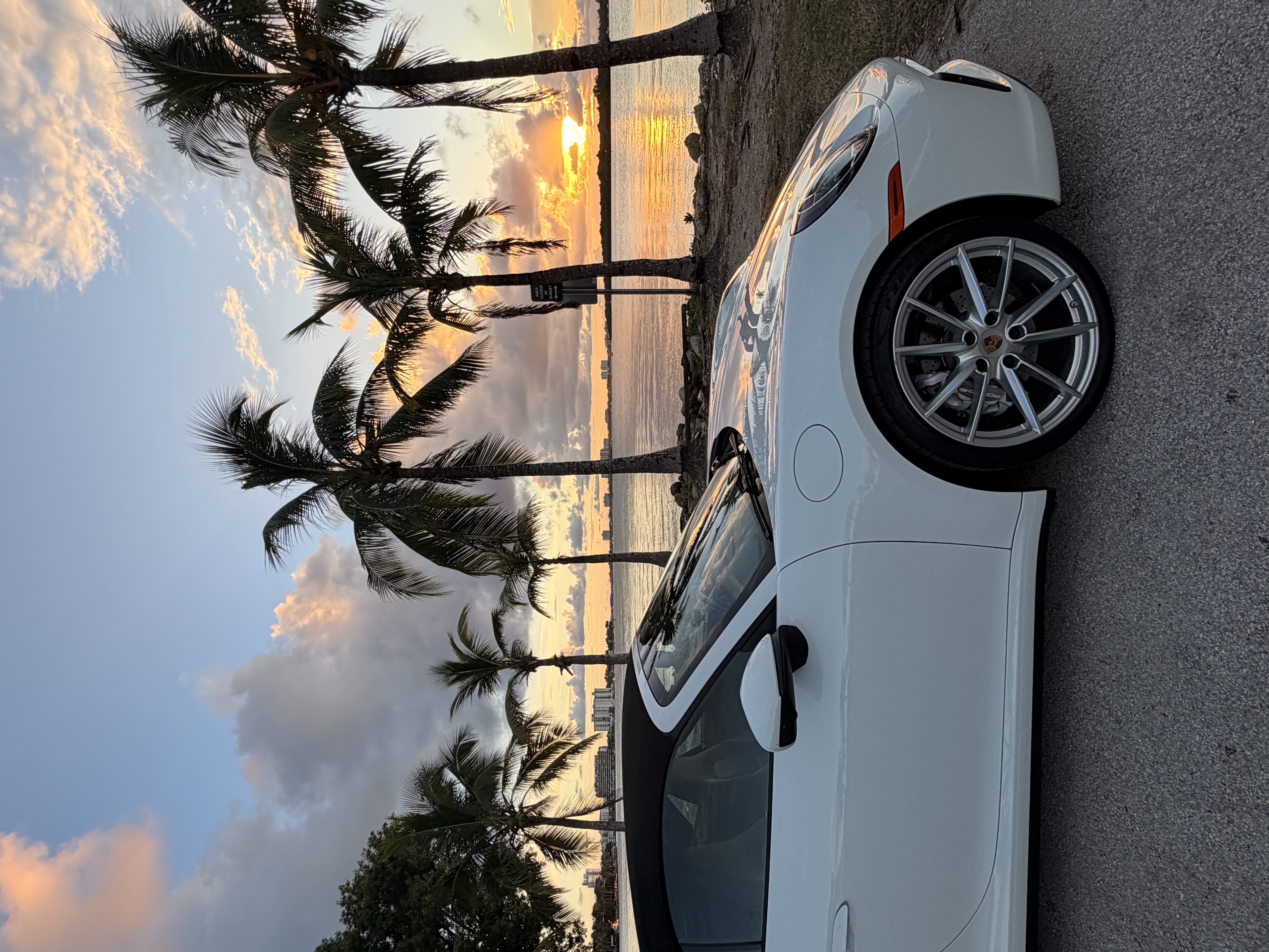 Used 2022 Porsche 911 Carrera image 5