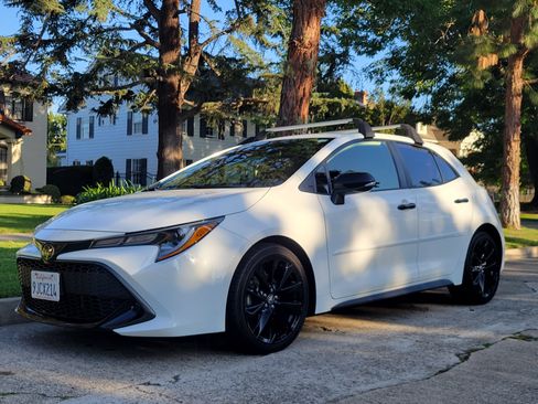 Used 2022 Toyota Corolla SE image 1