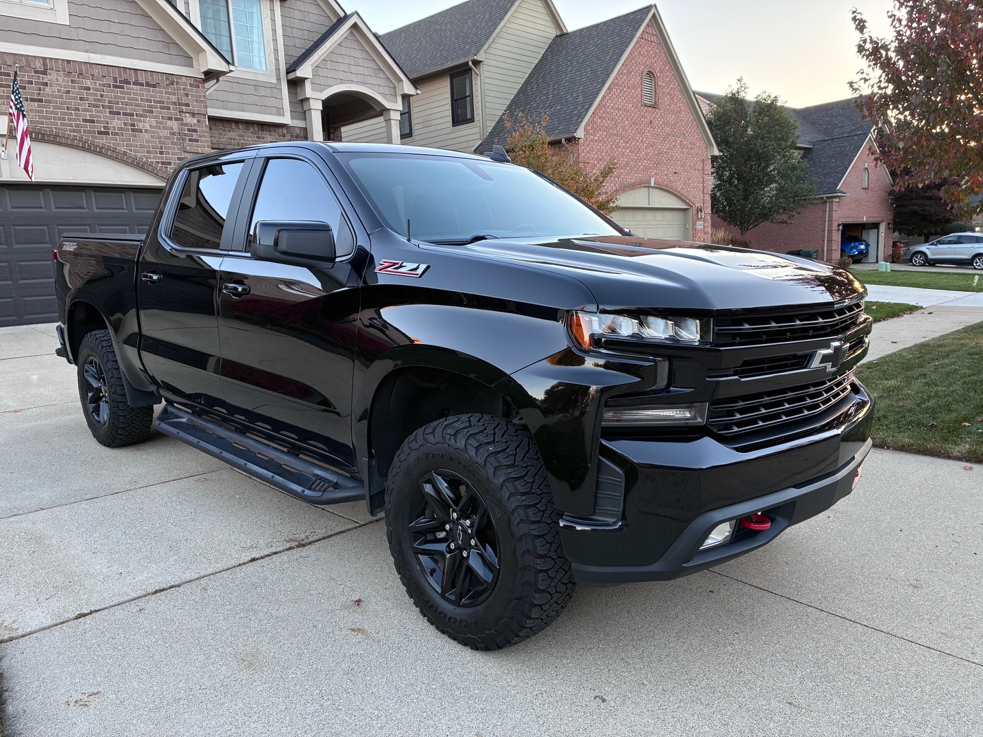 Used 2020 Chevrolet Silverado 1500 LT Trail Boss AWD/4WD image 11