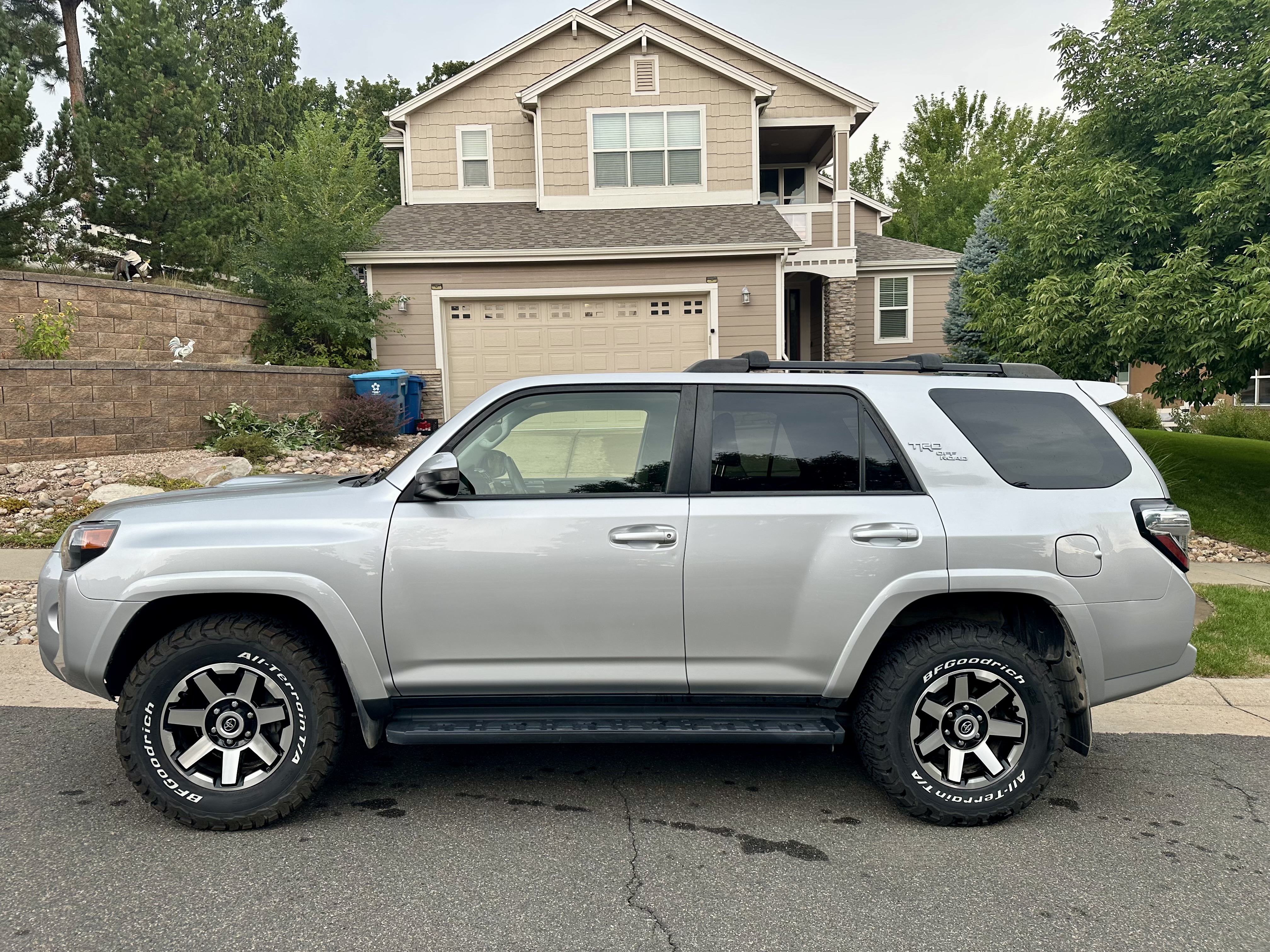 Used 2022 Toyota 4Runner TRD Off-Road AWD/4WD image 5