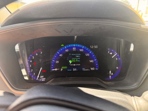 Used 2020 Toyota Corolla LE image 13