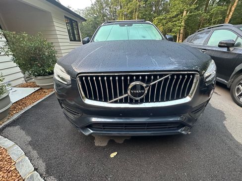 Used 2020 Volvo XC90 T6 Momentum AWD/4WD image 6