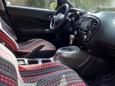 Used 2012 Nissan Juke SL image 12