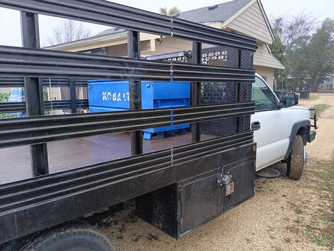 Used 2003 Chevrolet Silverado 3500 2WD Regular Cab image 17