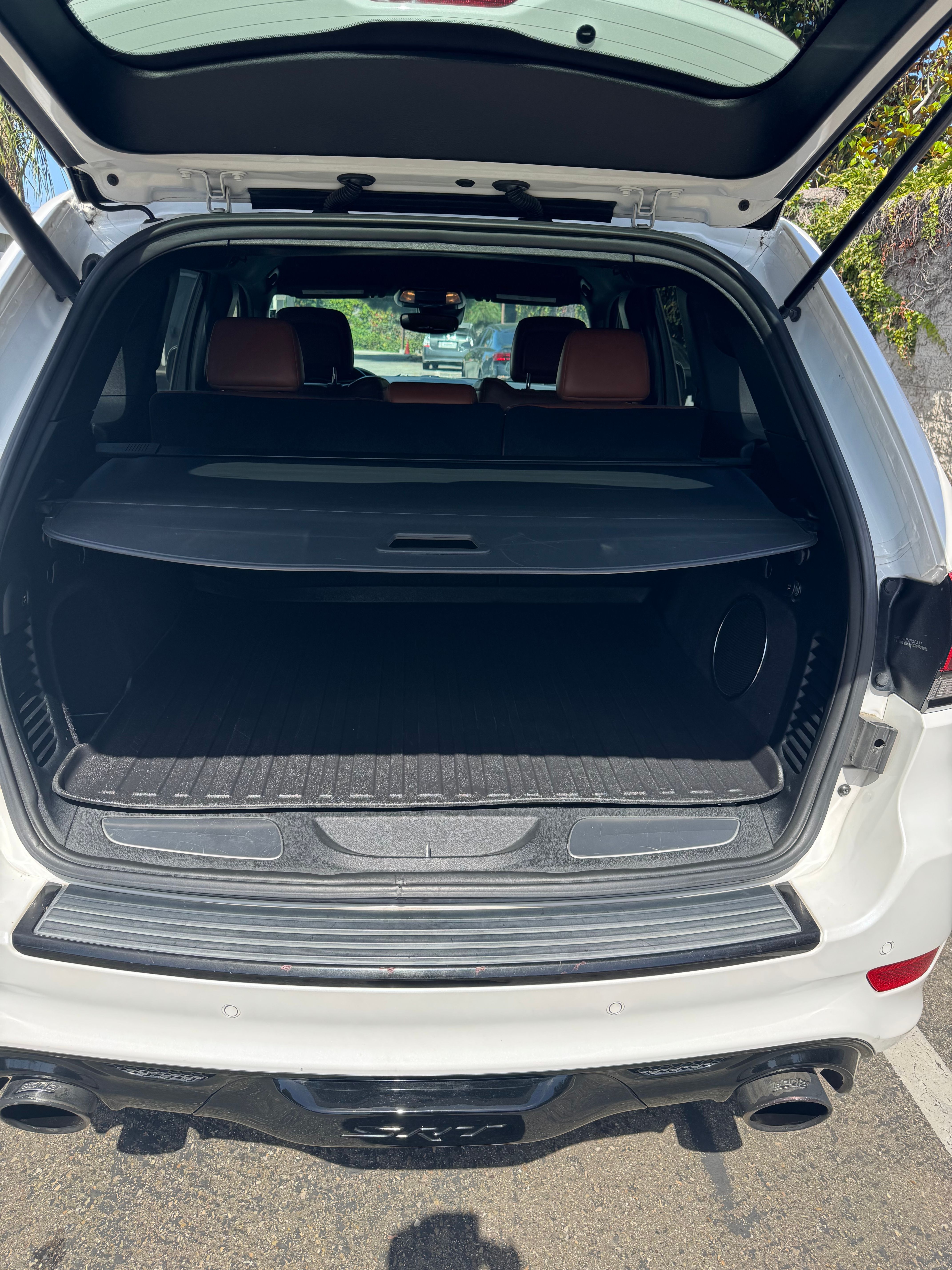 Used 2018 Jeep Grand Cherokee SRT AWD/4WD image 6