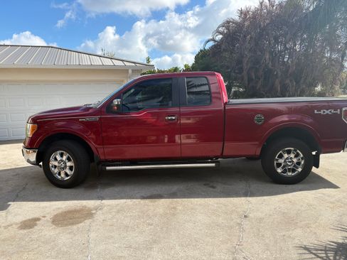 Used 2013 Ford F150 Lariat w/ Lariat Chrome Pkg image 4