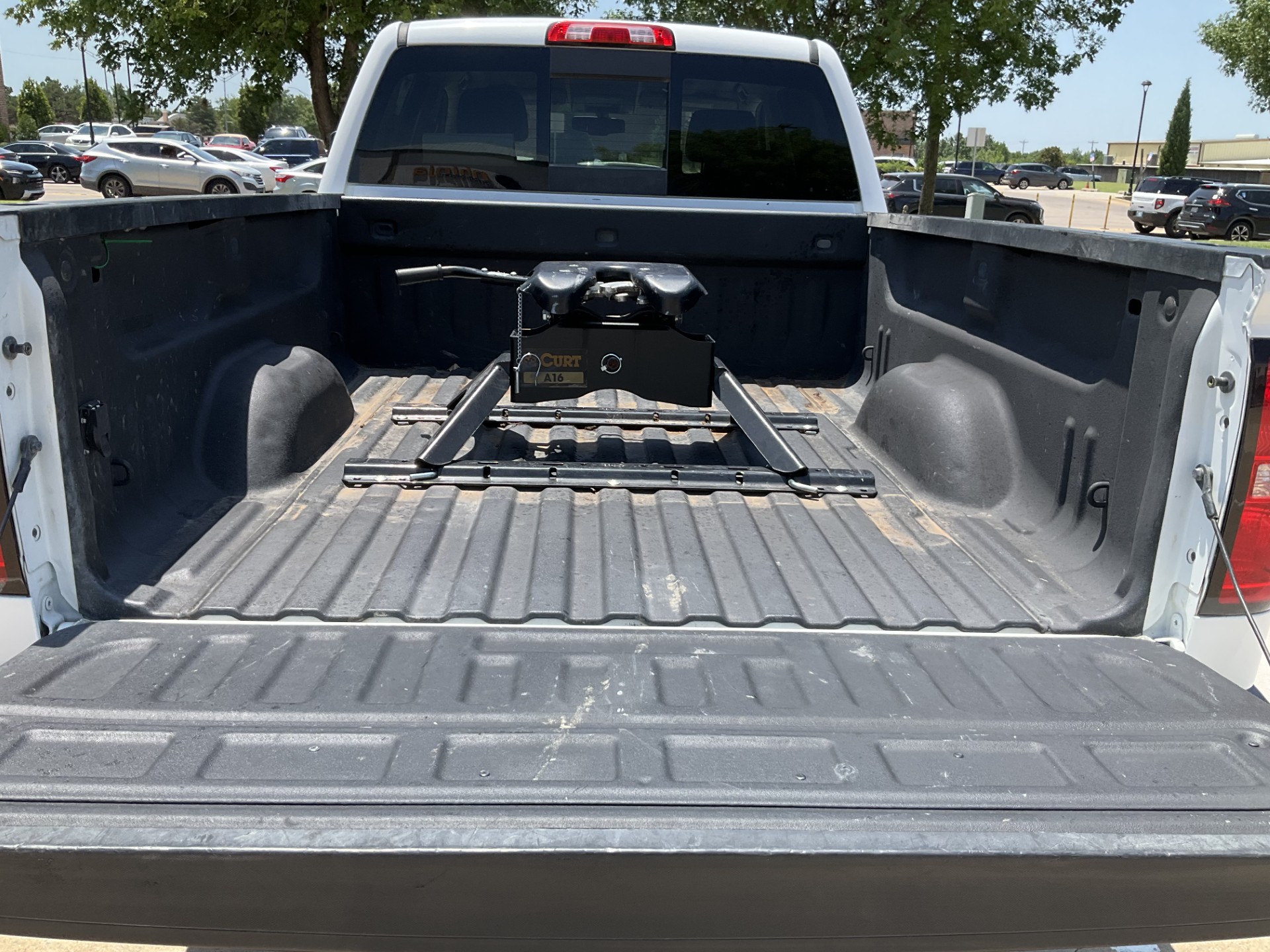 Used 2018 Chevrolet Silverado 3500 LT AWD/4WD image 21