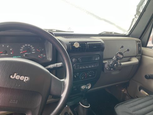 Used 2006 Jeep Wrangler Rubicon AWD/4WD image 22