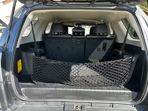 Used 2014 Toyota 4Runner SR5 image 16