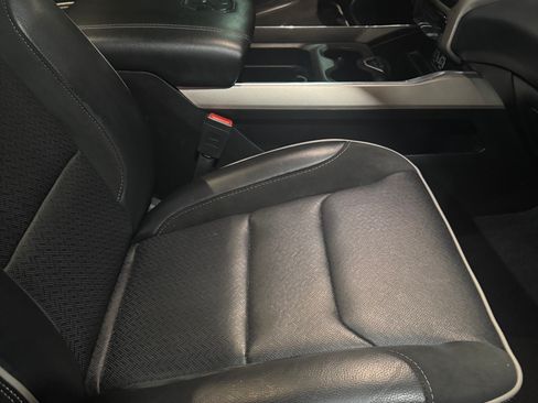 Used 2021 RAM 1500 Laramie RWD image 23
