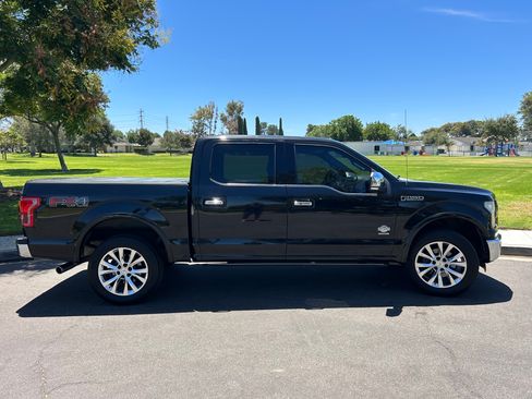 Used 2015 Ford F150 King Ranch w/ Equipment Group 601A Luxury AWD/4WD image 4