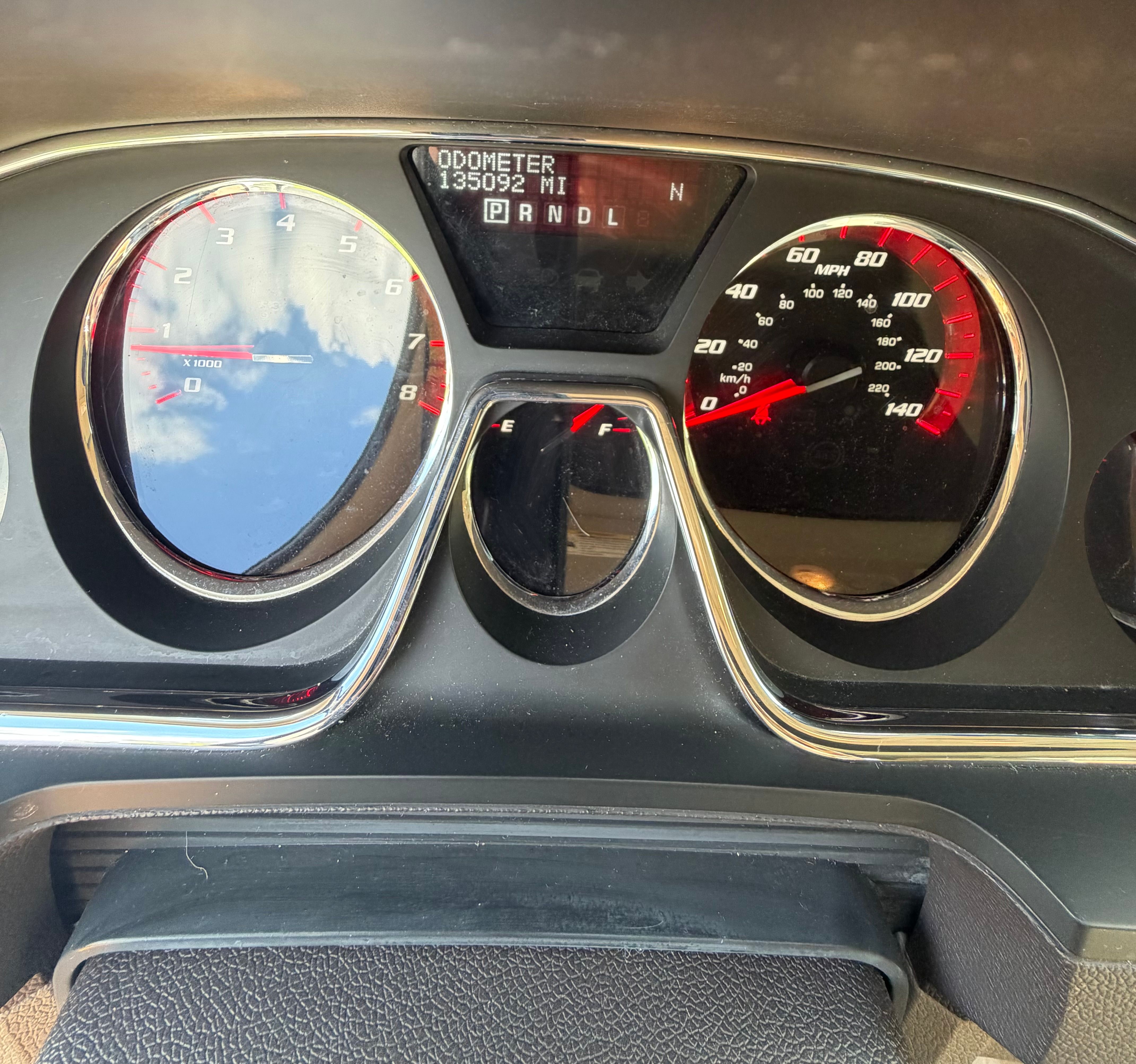 Used 2014 GMC Acadia Denali AWD/4WD image 4