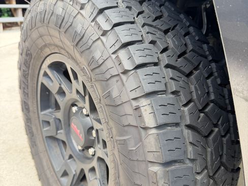 Used 2016 Toyota 4Runner TRD Pro AWD/4WD image 10