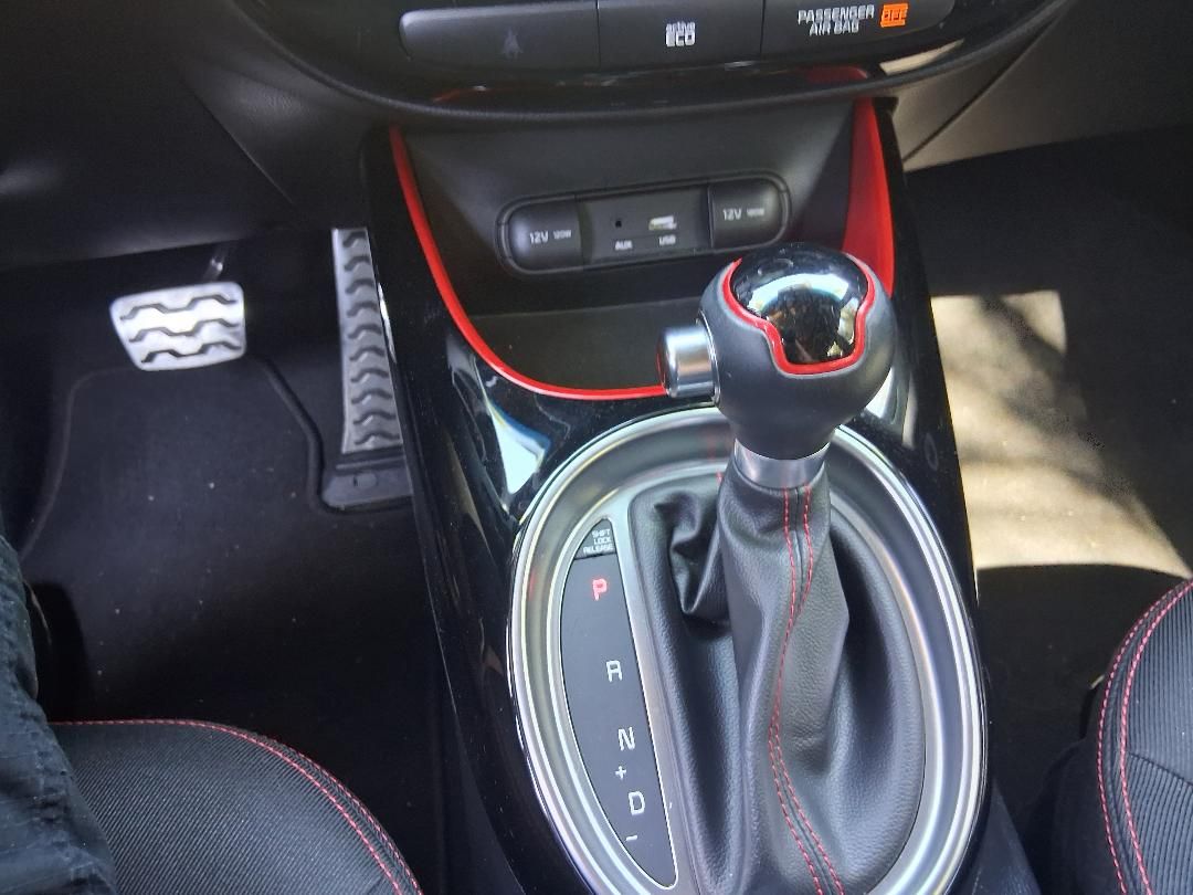Used 2016 Kia Soul + w/ Tarmac Special Edition FWD image 12