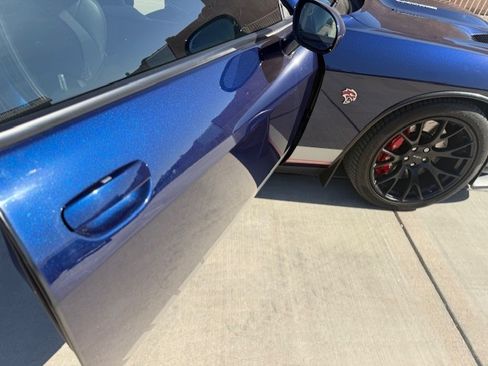 Used 2015 Dodge Challenger SRT Hellcat image 13