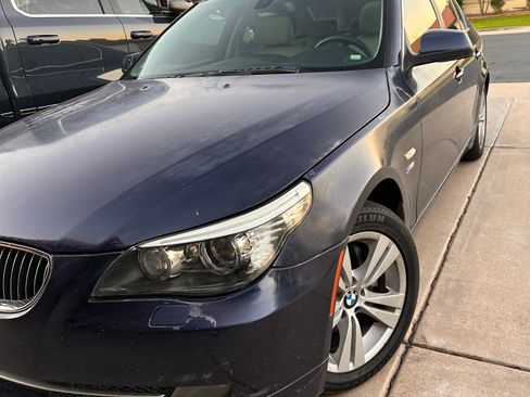 Used 2010 BMW 528i xDrive Sedan image 1